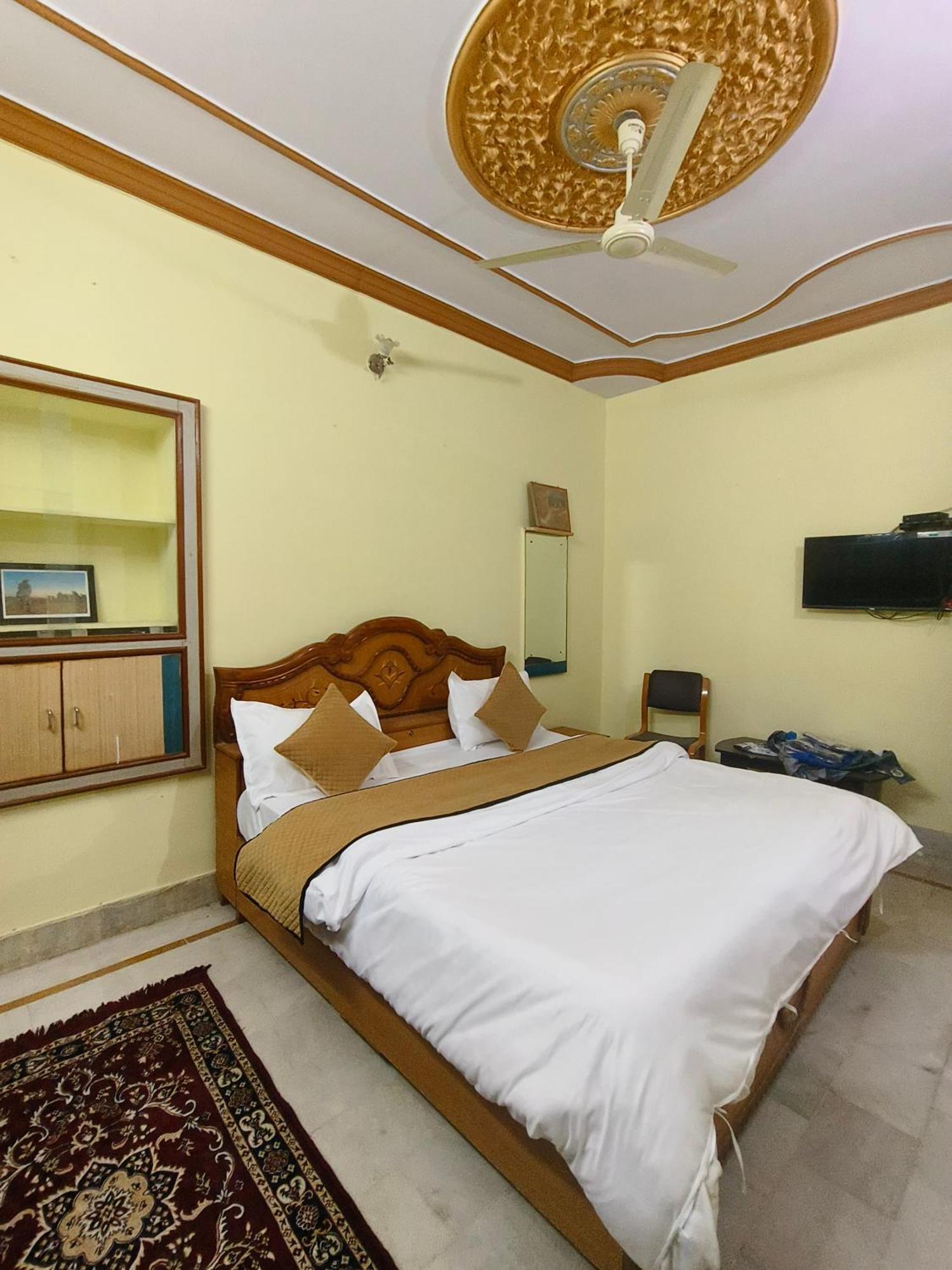 Hotel Navodaya ไจซัลเมอร์ ภายนอก รูปภาพ